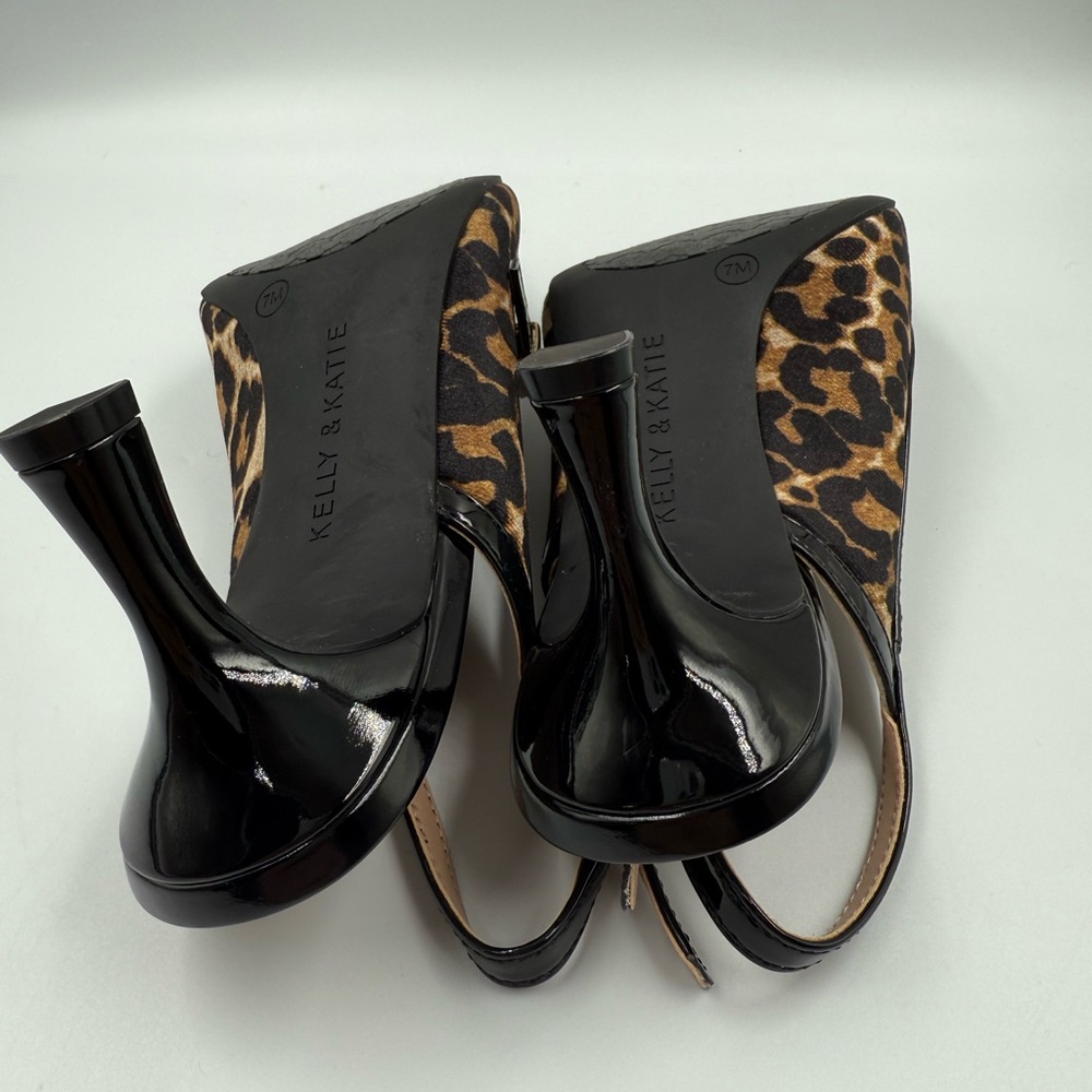 Kelly & Katie Leopard Slingback Heels w/ Mary Jane Strap Size 7M - Picture 5 of 6